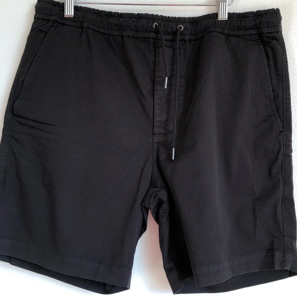 Everlane Black Drawstring Shorts Size Large